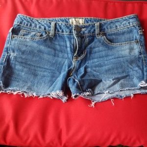 Aeropostal cut off Jean shorts